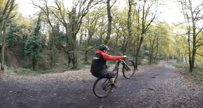 how to get on a mountain bike