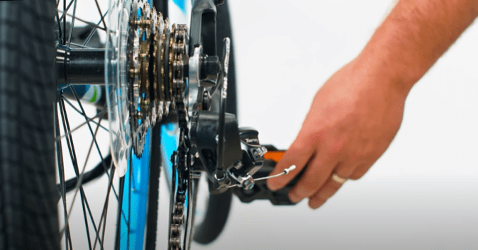 how to adjust shimano rear derailleur on mountain bike