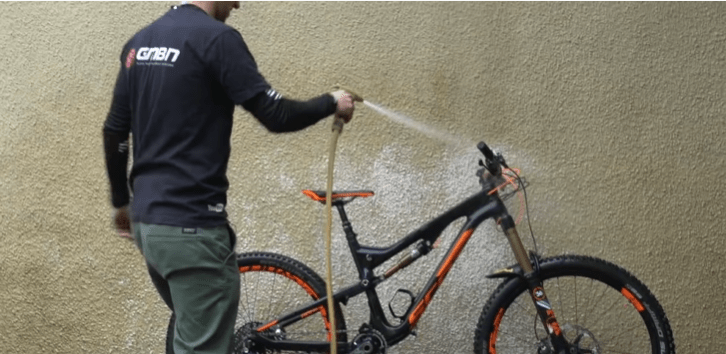 how to clean your bicycle properly