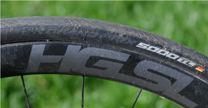what are tubeless bike tires